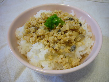 しいたけ鶏そぼろ