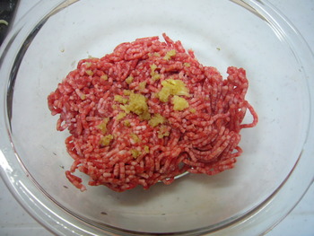 ハンバーグ＊青梗菜巻き