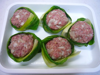 ハンバーグ＊青梗菜巻き