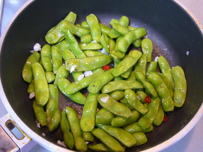 枝豆のガーリックバターソテー