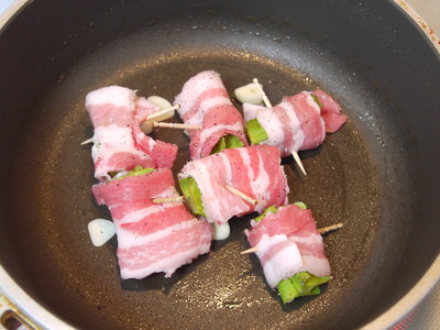 四角豆の豚肉巻き～ガーリック風味～