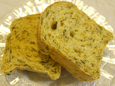 まるごとにんじんパン