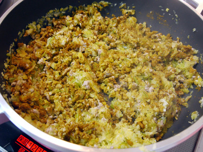 セロリが主役！ドライカレー