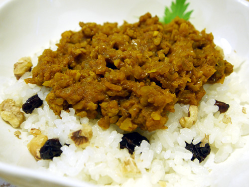 セロリが主役！ドライカレー