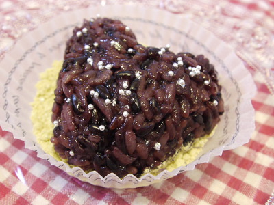 紫黒米の洋風チョコおはぎ