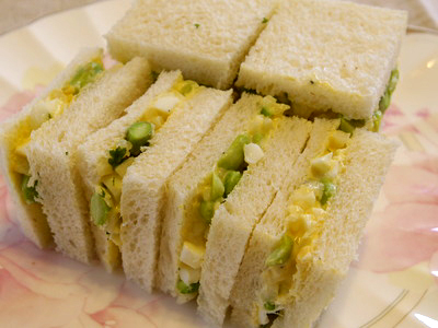 枝豆のサンドイッチ（タルタルソース仕立て）