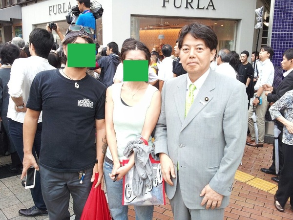 大丸前パパラッツィ