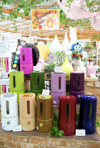カラフルでおしゃれな加湿器ラインナップ！