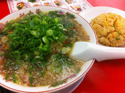 今日のお昼のらーめんは