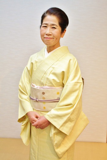 昨日も、素敵な着物姿でご来店いただきました! 昨日も、素敵な着物姿でご来店いただきました!