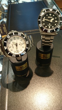 グランドセイコー　9F OUARTZ DIVER'S 200M