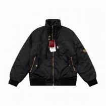 GUCCI 中綿入り ジャケット ブラック GGモノグラム ゴールドディテール グッチ GUCCI 中綿入り ジャケット ブラック GGモノグラム ゴールドディテール グッチ