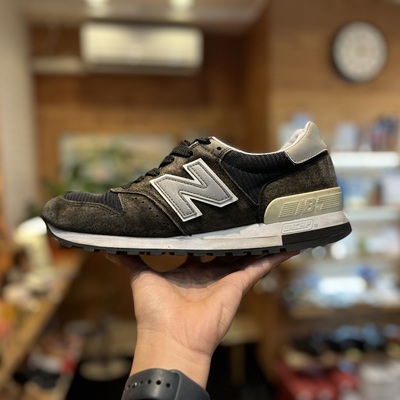 靴修理/ShoeRepairShop BECKMAN神戸-アメリカ靴を得意とするお店:New Balance/ニューバランス995 U.S.A.  ×Vibram 930C 