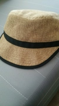 夏といったら麦わら帽子