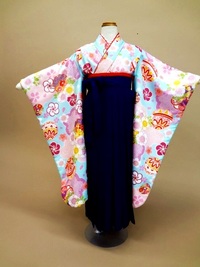 幼稚園　卒園式　女子袴