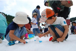 7/14～9/9 六甲山カンツリーハウス「真夏の雪祭り」