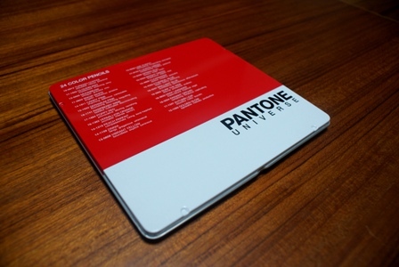 PANTONE　パントーン