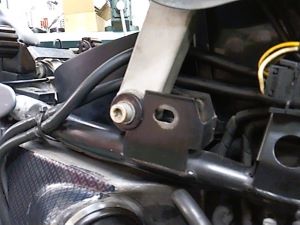 立ちごけ程度でも車両火災の危険が！