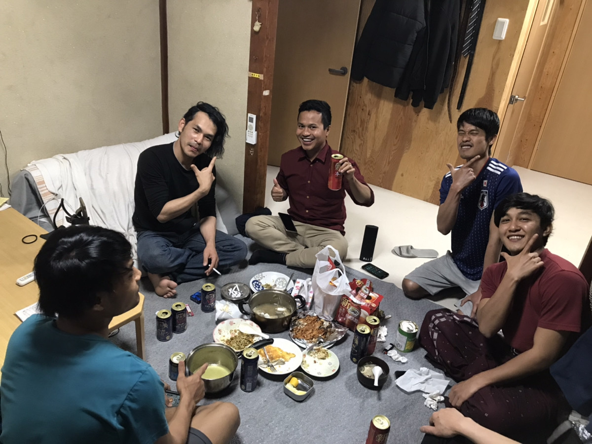 実習生の食事会