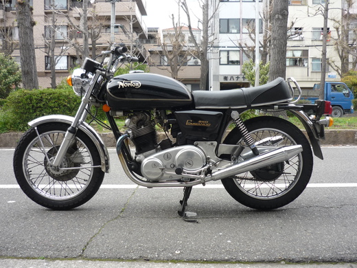 布引クラシックス オフィシャルブログ:1973 NORTON COMMANDO 850 Mk1A 納車整備記録 東京都世田谷区Ｔ氏