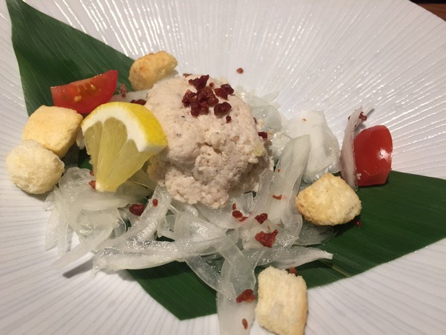 昼引き地鶏とめずらしい鶏さしみ【四季の風】