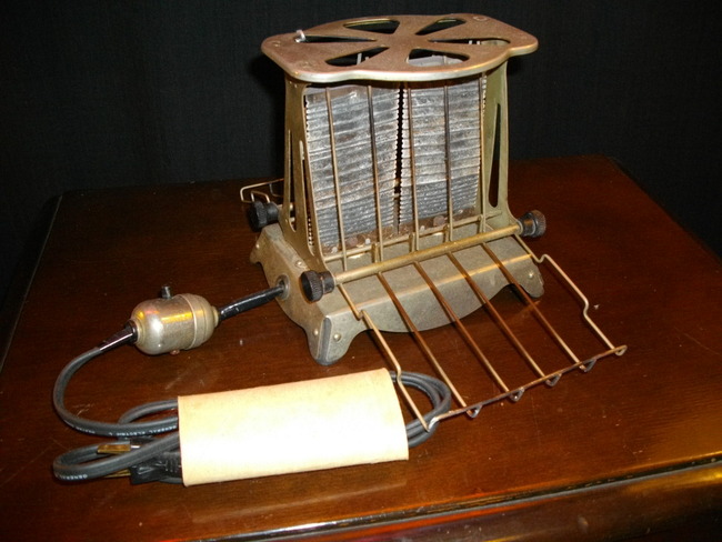 古いトースター(1920年代)