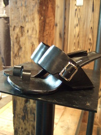 UNITED NUDE入荷！！！！