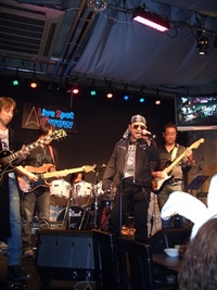 ファーストライブ　in  アロー（武庫之荘）