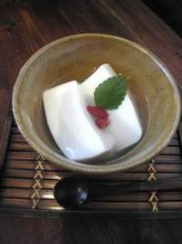 試作の杏仁豆腐と物々交換？